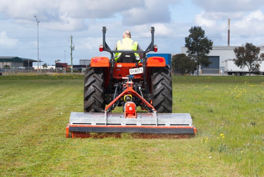 HOWARD RLM350 ROLLER MOWER Agpower